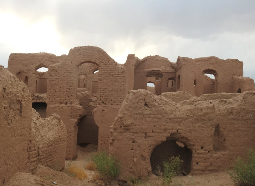 Ernan Castle, Iran